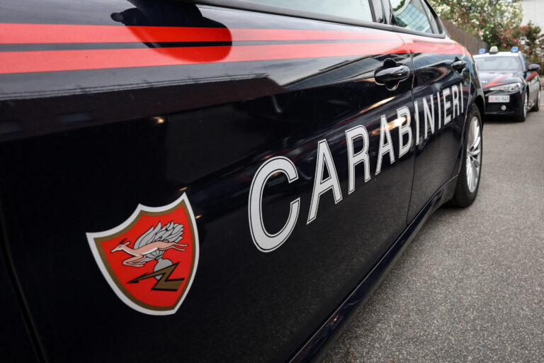 Carabinieri, concorso per 400 allievi marescialli laureati: domande prorogate al 9 novembre